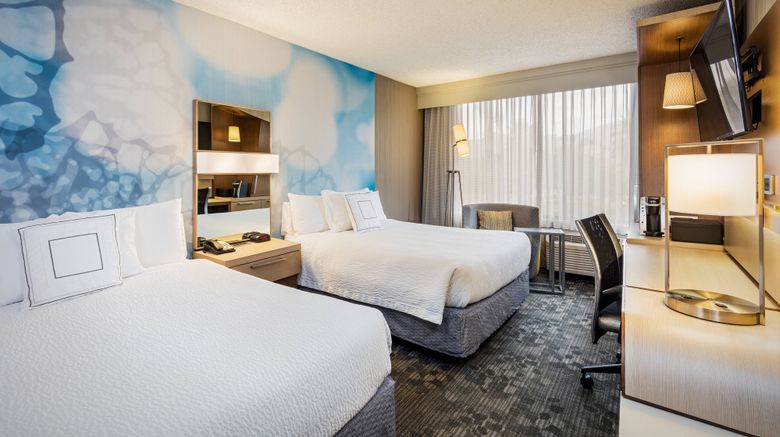 <b>Courtyard Riverside UCR/Moreno Valley Room</b>. Images powered by <a href="https://www.leonardoworldwide.com/" title="Leonardo Worldwide" target="_blank">Leonardo</a>.