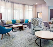 Courtyard by Marriott Roanoke Airport Lobby
