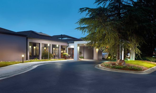 Courtyard by Marriott Raleigh Midtown Exterior