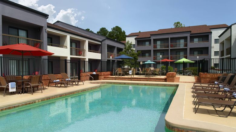 <b>Courtyard by Marriott Raleigh Midtown Pool</b>. Images powered by <a href="https://www.leonardoworldwide.com/" title="Leonardo Worldwide" target="_blank">Leonardo</a>.