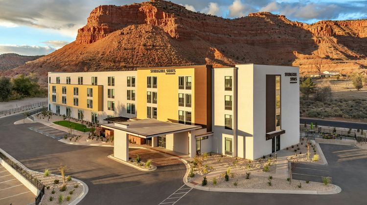 SpringHill Suites Kanab Exterior