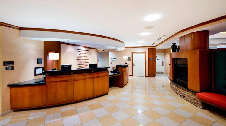 Residence Inn Toronto Vaughan Lobby