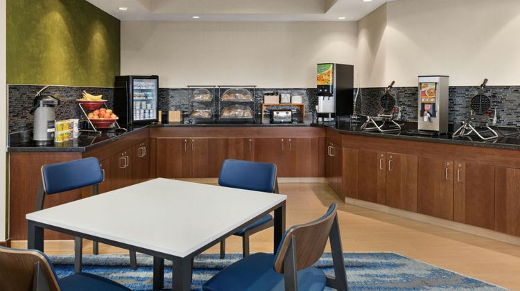 Fairfield Inn & Suites Findlay Restaurant