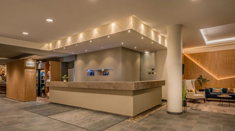 <b>Courtyard by Marriott Munich City Center Lobby</b>. Images powered by <a href="https://www.leonardoworldwide.com/" title="Leonardo Worldwide" target="_blank">Leonardo</a>.