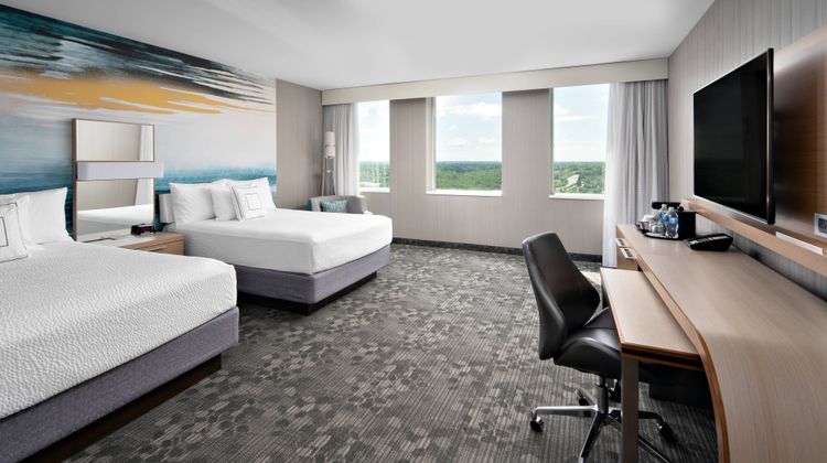 Courtyard by Marriott Edmonton Downtown Room