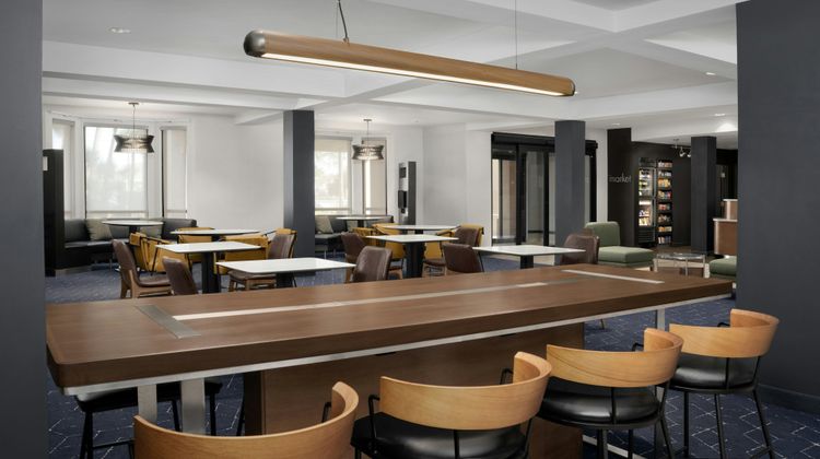 Courtyard by Marriott Lakeland Restaurant