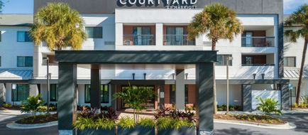 Courtyard Tampa North/I-75 Fletcher Exterior
