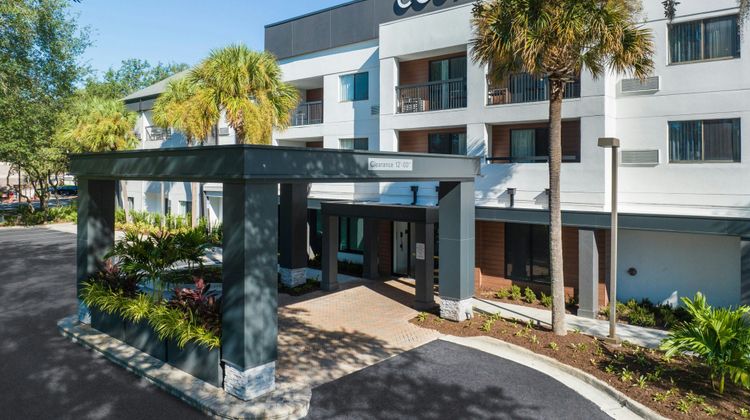 Courtyard Tampa North/I-75 Fletcher Exterior
