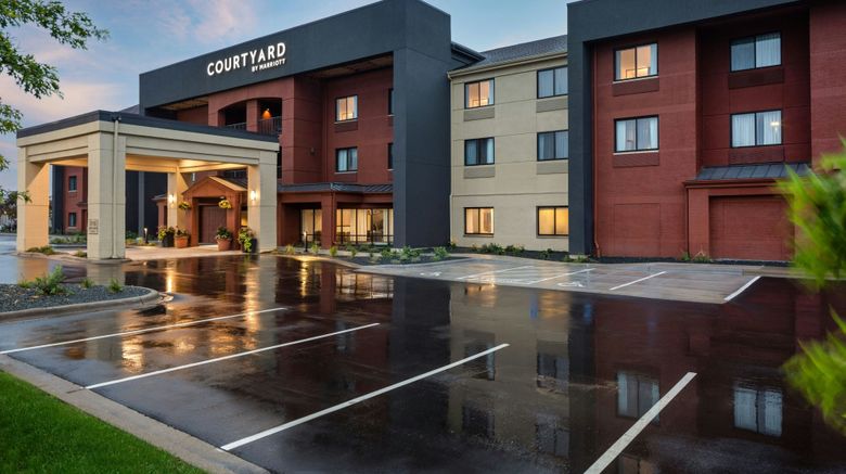 <b>Courtyard Minneapolis St Paul/Roseville Exterior</b>. Images powered by <a href="https://www.leonardoworldwide.com/" title="Leonardo Worldwide" target="_blank">Leonardo</a>.