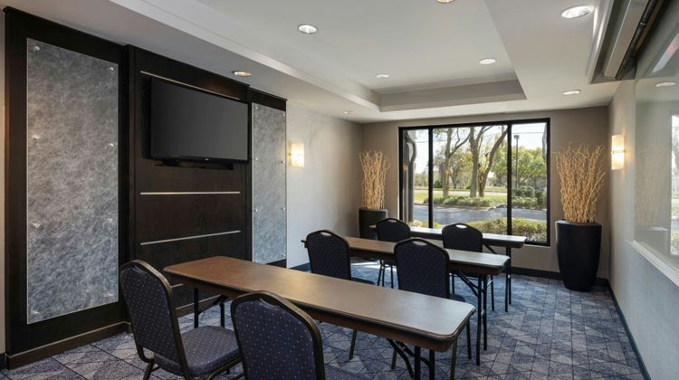 Courtyard Tampa North/I-75 Fletcher Meeting