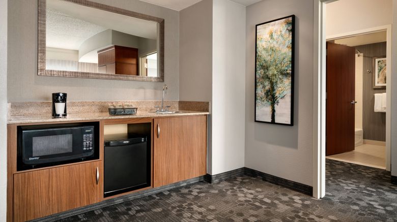 <b>Courtyard By Marriott Ewing Princeton Suite</b>. Images powered by <a href="https://www.leonardoworldwide.com/" title="Leonardo Worldwide" target="_blank">Leonardo</a>.