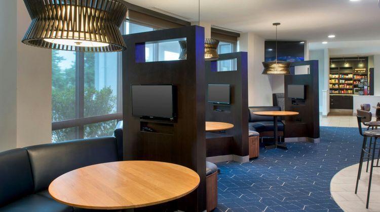 Courtyard By Marriott Ewing Princeton Restaurant
