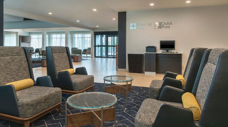 <b>Courtyard Silver Spring North/White Oak Lobby</b>. Images powered by <a href="https://www.leonardoworldwide.com/" title="Leonardo Worldwide" target="_blank">Leonardo</a>.