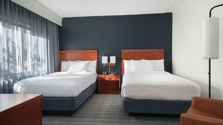<b>Courtyard Silver Spring North/White Oak Suite</b>. Images powered by <a href="https://www.leonardoworldwide.com/" title="Leonardo Worldwide" target="_blank">Leonardo</a>.