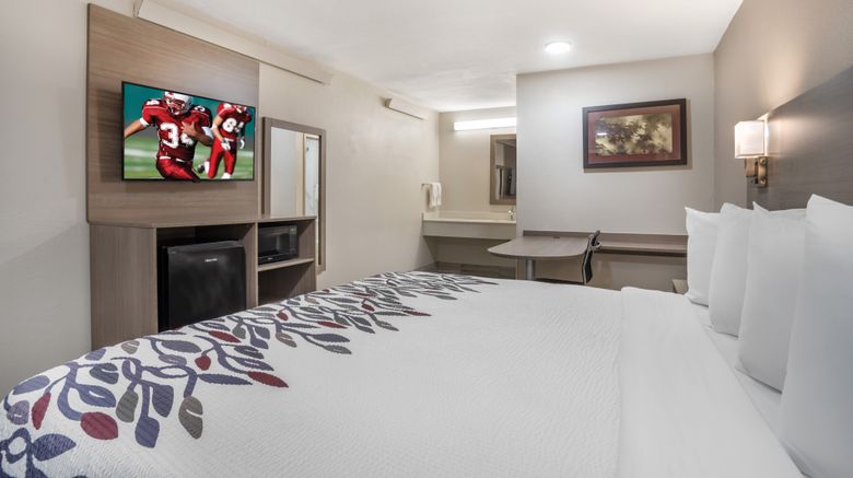 <b>Red Roof Inn Greenville Room</b>. Images powered by <a href="https://www.leonardoworldwide.com/" title="Leonardo Worldwide" target="_blank">Leonardo</a>.