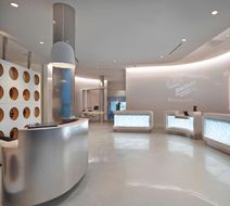 Renaissance Edmonton Airport Hotel Lobby