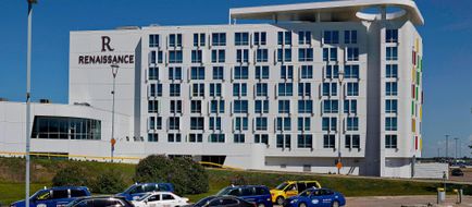 Renaissance Edmonton Airport Hotel Exterior