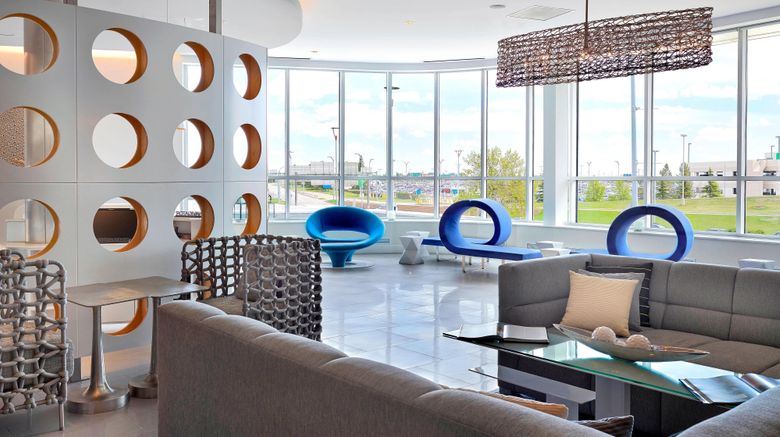 <b>Renaissance Edmonton Airport Hotel Lobby</b>. Images powered by <a href="https://www.leonardoworldwide.com/" title="Leonardo Worldwide" target="_blank">Leonardo</a>.