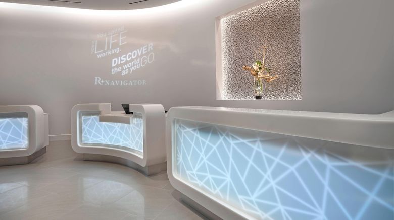<b>Renaissance Edmonton Airport Hotel Lobby</b>. Images powered by <a href="https://www.leonardoworldwide.com/" title="Leonardo Worldwide" target="_blank">Leonardo</a>.