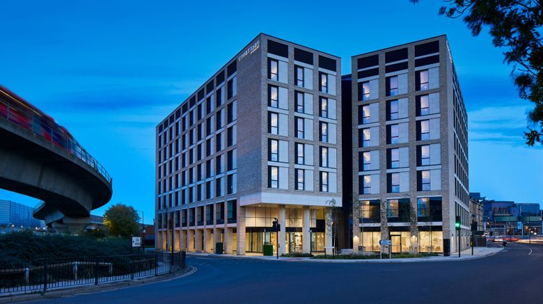 <b>Courtyard London City Airport Exterior</b>. Images powered by <a href="https://www.leonardoworldwide.com/" title="Leonardo Worldwide" target="_blank">Leonardo</a>.