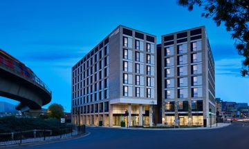 Courtyard London City Airport