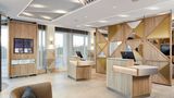 <b>Courtyard London City Airport Lobby</b>. Images powered by <a href="https://www.leonardoworldwide.com/" title="Leonardo Worldwide" target="_blank">Leonardo</a>.