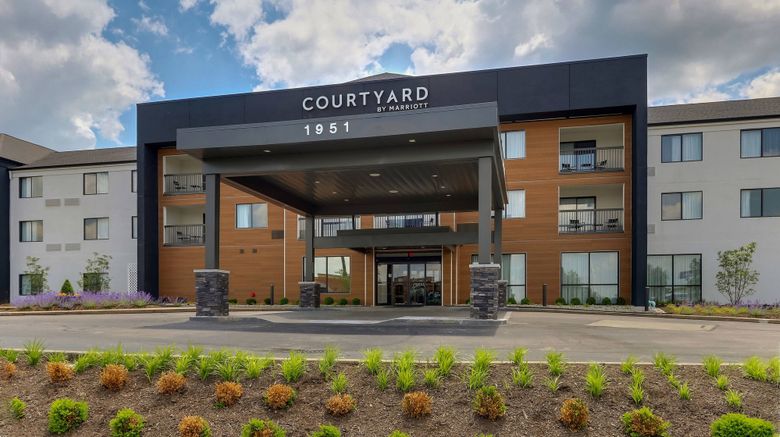 Courtyard by Marriott South Exterior. Images powered by <a href="https://www.leonardoworldwide.com" target="_blank" rel="noopener">Leonardo</a>.