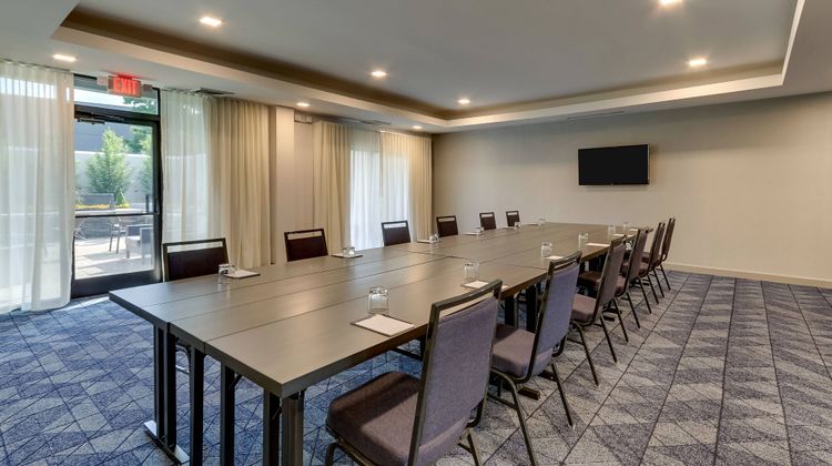 Courtyard by Marriott South Meeting