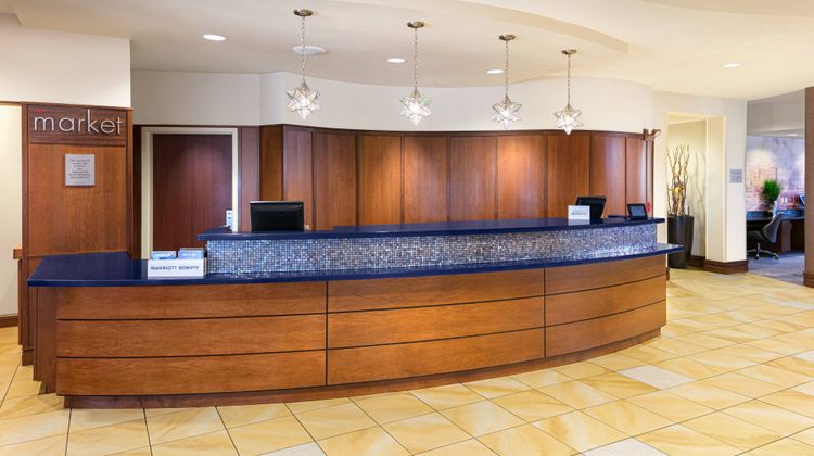 Courtyard by Marriott Bethlehem Lehigh V Lobby