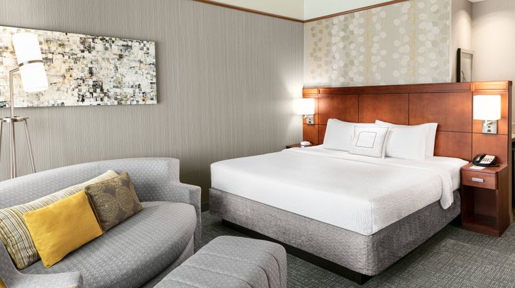 Courtyard by Marriott Bethlehem Lehigh V Room