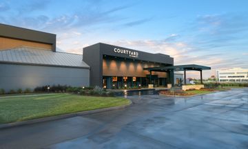 Courtyard by Marriott Dallas DFW Airport