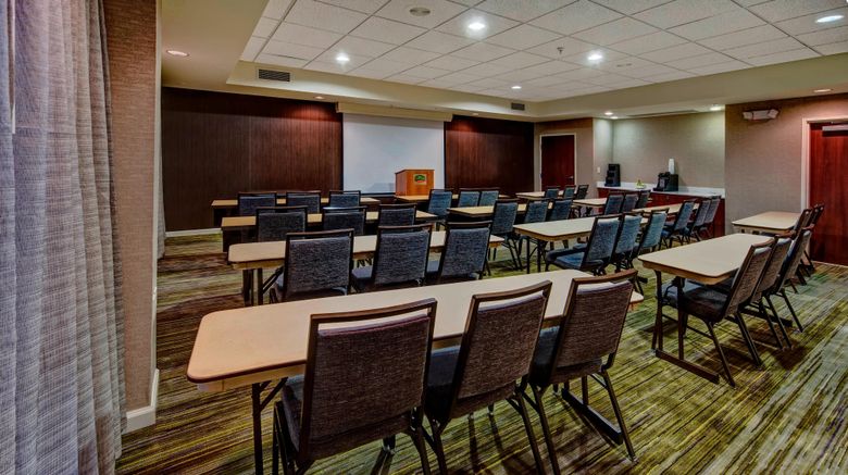 <b>Courtyard by Marriott Alexandria Meeting</b>. Images powered by <a href="https://www.leonardoworldwide.com/" title="Leonardo Worldwide" target="_blank">Leonardo</a>.