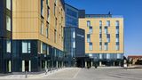 Courtyard London Heathrow Airport Exterior