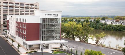 Courtyard Albany Troy/Waterfront Exterior