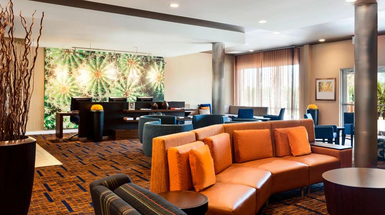 Courtyard by Marriott Little Rock North Lobby