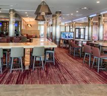 Courtyard Lake Jackson Lobby