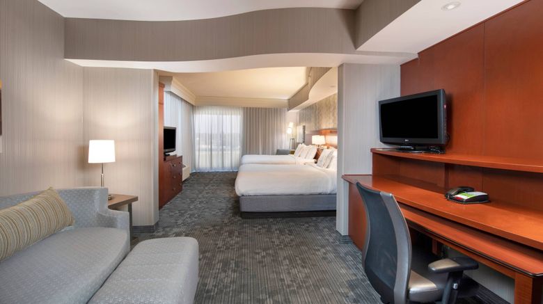 <b>Courtyard Atlanta McDonough Suite</b>. Images powered by <a href="https://www.leonardoworldwide.com/" title="Leonardo Worldwide" target="_blank">Leonardo</a>.
