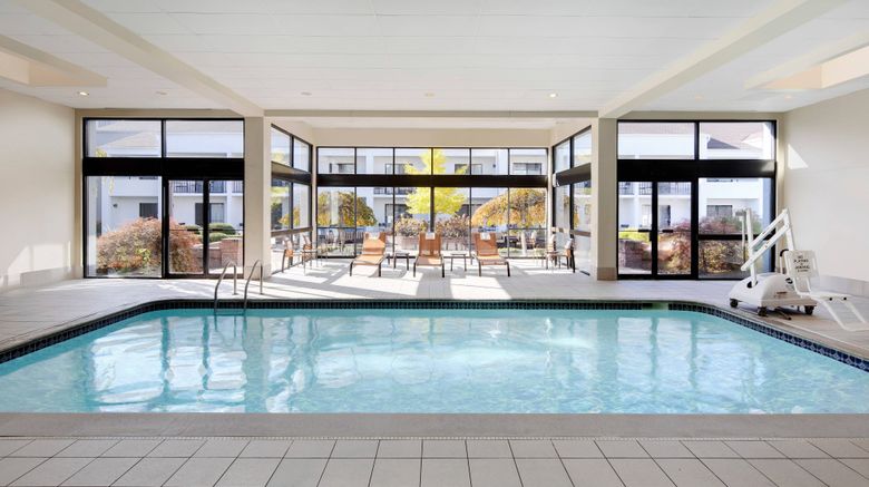 <b>Courtyard by Marriott Detroit Southfield Pool</b>. Images powered by <a href="https://www.leonardoworldwide.com/" title="Leonardo Worldwide" target="_blank">Leonardo</a>.