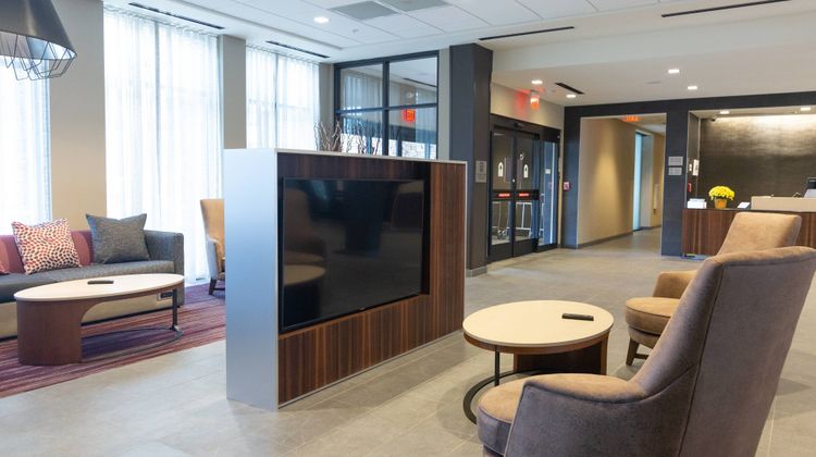 Courtyard Cartersville Lobby