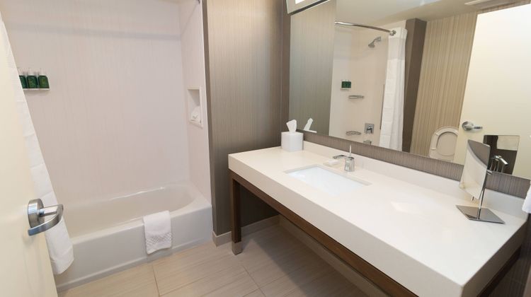 Courtyard Cartersville Room