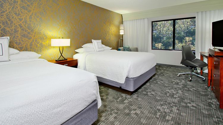 Courtyard Atlanta Airport West Room