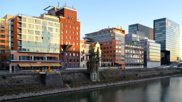 Courtyard by Marriott Duesseldorf Hafen Exterior