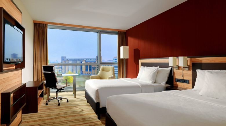 <b>Courtyard by Marriott Duesseldorf Hafen Room</b>. Images powered by <a href="https://www.leonardoworldwide.com/" title="Leonardo Worldwide" target="_blank">Leonardo</a>.