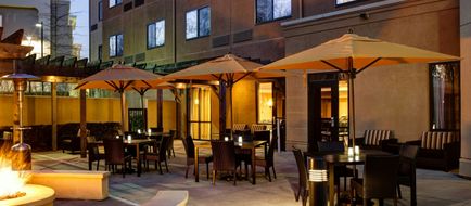 Courtyard Atlanta Airport West Exterior