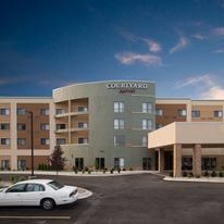 Courtyard by Marriott Bay City