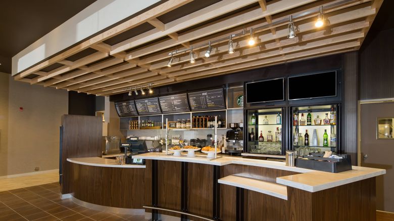 <b>Courtyard by Marriott Bay City Restaurant</b>. Images powered by <a href="https://www.leonardoworldwide.com/" title="Leonardo Worldwide" target="_blank">Leonardo</a>.