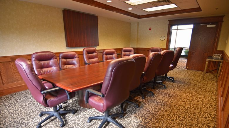 <b>Courtyard Kansas City East/Blue Springs Meeting</b>. Images powered by <a href="https://www.leonardoworldwide.com/" title="Leonardo Worldwide" target="_blank">Leonardo</a>.