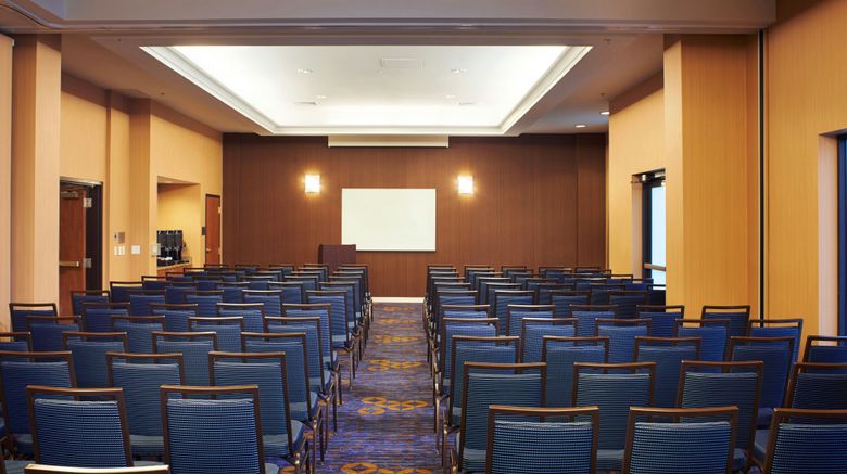 <b>Courtyard Overland Park/Convention Ctr Meeting</b>. Images powered by <a href="https://www.leonardoworldwide.com/" title="Leonardo Worldwide" target="_blank">Leonardo</a>.