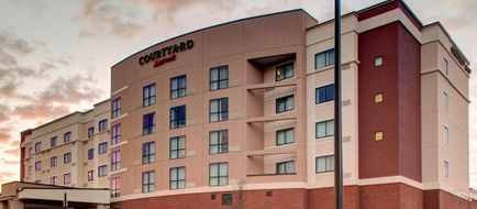 Courtyard Carrollton Exterior