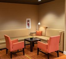 Courtyard by Marriott Erie Lobby